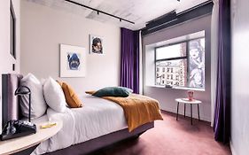 Mk2 Hotel Paradiso Nation